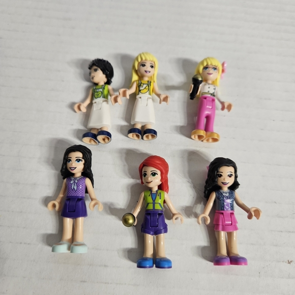 Lego friends minifigures bundle - Picture 3 of 6